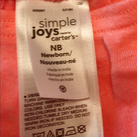 Carter’s Long Sleeve Onesie W/3 Pants, Size NB - Picture 9 of 10